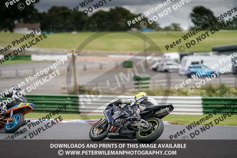 enduro digital images;event digital images;eventdigitalimages;mallory park;mallory park photographs;mallory park trackday;mallory park trackday photographs;no limits trackdays;peter wileman photography;racing digital images;trackday digital images;trackday photos